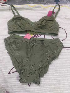 Fuchsia Lace Lingerie Set