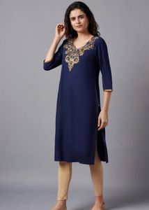 Elegant Blue Embroidered Kurta
