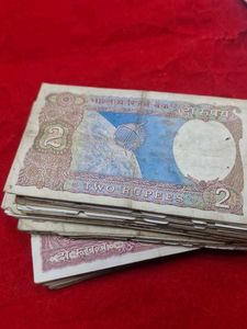 100 pcs Vintage 2 Rupee Banknote