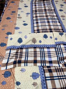 Cozy Plaid Leaf Bed Sheet Set