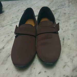 Women's Stylish Ballet Flats / Toe slip up