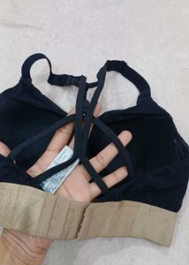 Stylish Sports Bra for Active Lifestyles