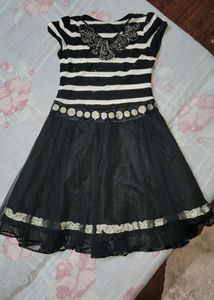 Chic Striped Black &amp; White Dress