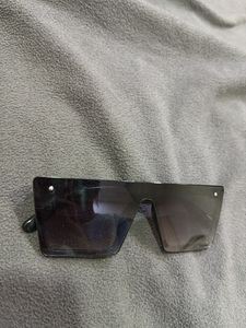 black sunglasses