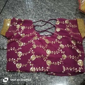 beautiful saree with blowse golden sequence