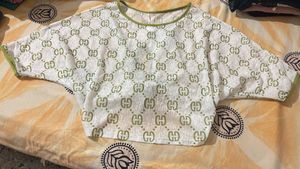 casual crop top