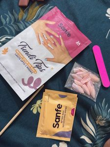 Sanfe Fendi Tips Instant Stick On Nails