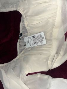 Chic White Square Neck Crop Top