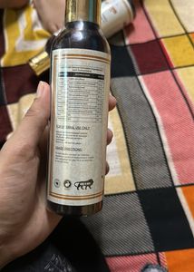 Brand-new shampoo Unused