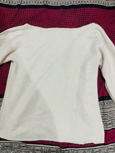 White Casual Knit Top