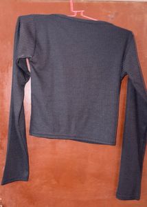 Crop Top - Long Sleeve