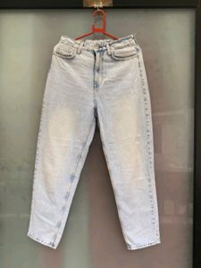 Loose h&amp;m mom jeans