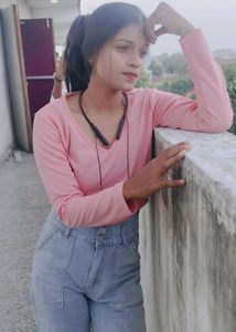 Cute Pink Long Sleeve Crop Top