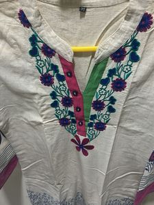 White Kurta with Floral Embroidery