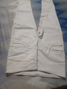 Stylish White Jeans