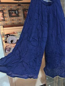 Navy blue 3pc suit