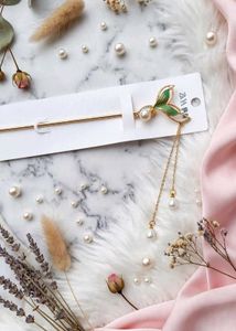 🆕Elegant Floral bun stick with Pearls