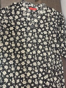 Chic Floral Print Button-Up Top