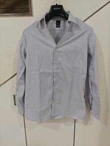 VAN HEUSEN PREMIUM BRANDED SHIRT