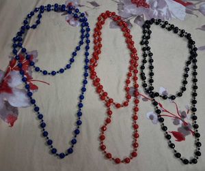 vintage-inspired beaded necklace 💙❤️🖤