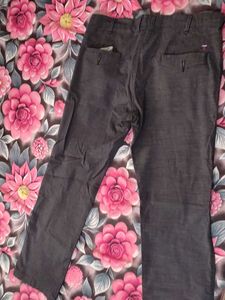 Men's Charcoal Grey Textured Trousers
