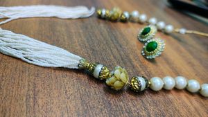 Stunning Multi-Layered Pearl Necklace &amp; Matching G