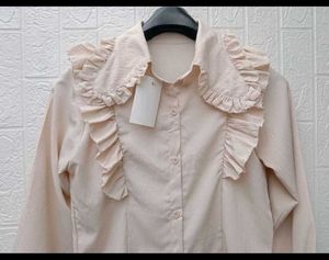 Chic Ruffle Collar Blouse