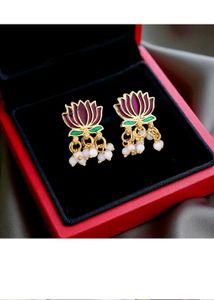 Elegant Lotus Necklace &amp; Earring Set