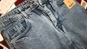 Trendy Acid Wash Denim Jeans for Girls