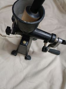 Fruit manual juicer Aluminium