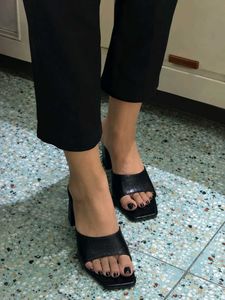 Chic Black Croc Embossed Block Heels