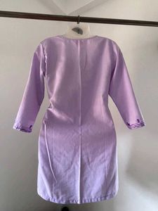 Elegant Lavender Embroidered Kurta