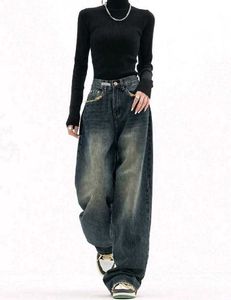 Baggy Dark wash jeans