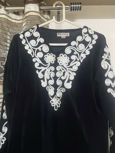 Elegant Black Kurta with White Embroidery
