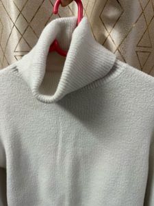 Cozy Cream Turtleneck Sweater