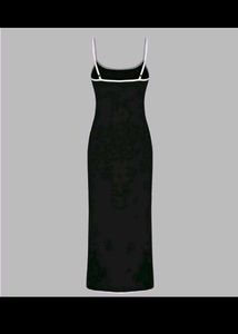 Sleek Black Midi Dress - Trendy &amp; Chic