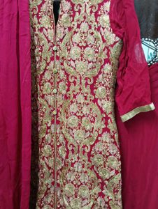 Elegant rose &amp; Gold Embroidered Kurta Set