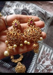 Matte Necklace With Earrings Set!