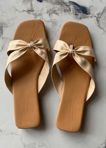 Cute Bow Flat Sandals