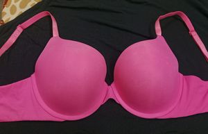 VICTORIA'S SECRET Hot Pink Push-up bra