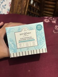 Dot & Key 72 Hr Hydrating Gel Moisturizer