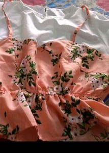 Cute Floral Crop Top with Sheer Sleeves