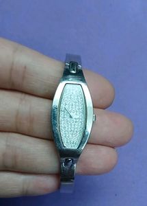 Sparkling Oval Dial Bangle Watch