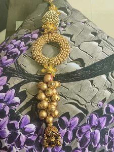Exquisite Gold Toned Kamar latkan