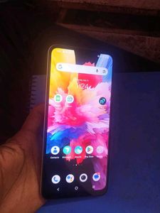 vivo y16