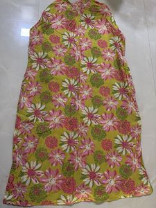 Vibrant Floral Print Cotton Kurta with pocket