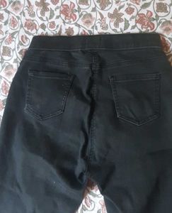 Comfortable Black Skinny Jeans