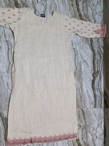 Elegant Embroidered Kurta