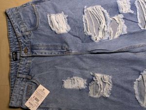 Ripped Wide-Leg Jeans