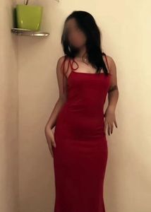 Elegant Red Maxi Dress